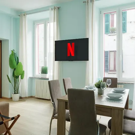 Armonia Del קומו